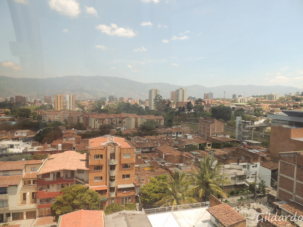 Medellín Council Approves Transit Subsidy Expansion, Cuts Fares for Low-Income Commuters
